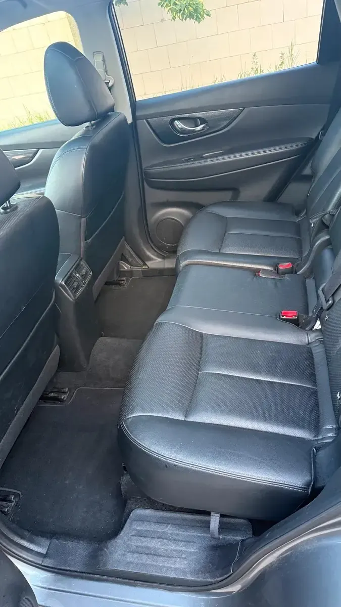 Gebraucht Nissan X-Trail Tekna 130 PS (95 kW) 2016 Grau SUV