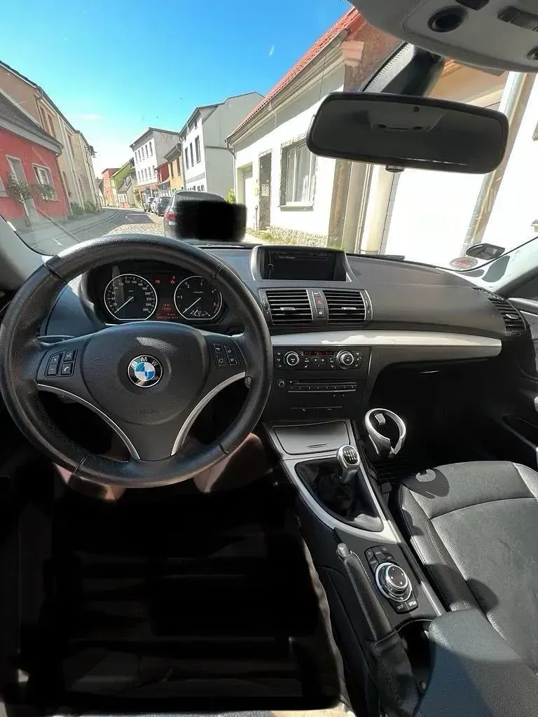 Gebraucht BMW 120 Coupé Sport Line 177 PS (130 kW) 2011 Grau Coupé