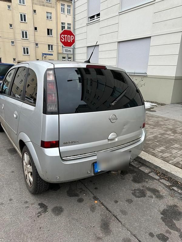 Gebraucht Opel Meriva 120 PS (88 kW) 2007 Silber Van / Kleinbus
