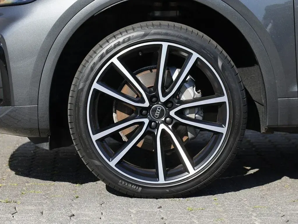 Gebraucht Audi Q5 Sportback Exclusive 204 PS (150 kW) 2023 Grau SUV