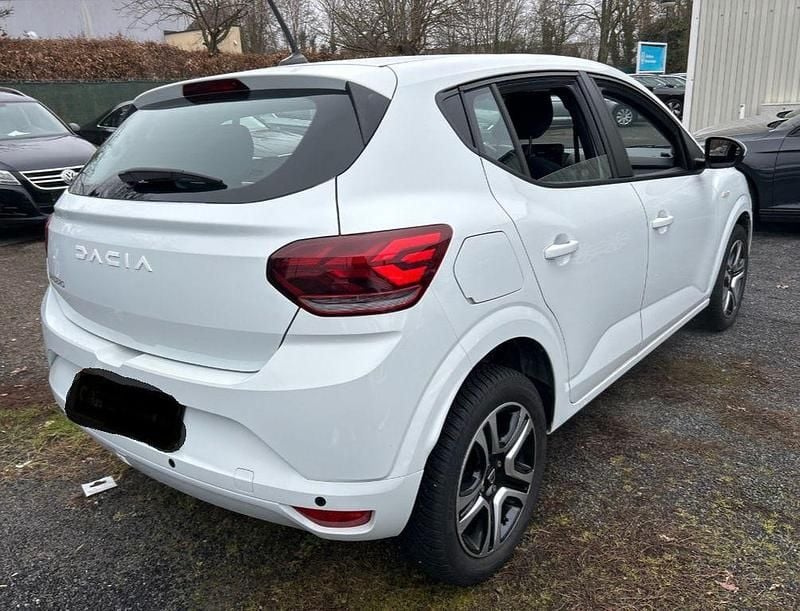 Gebraucht Dacia Sandero Expression 91 PS (66 kW) 2024 Weiß Limousine