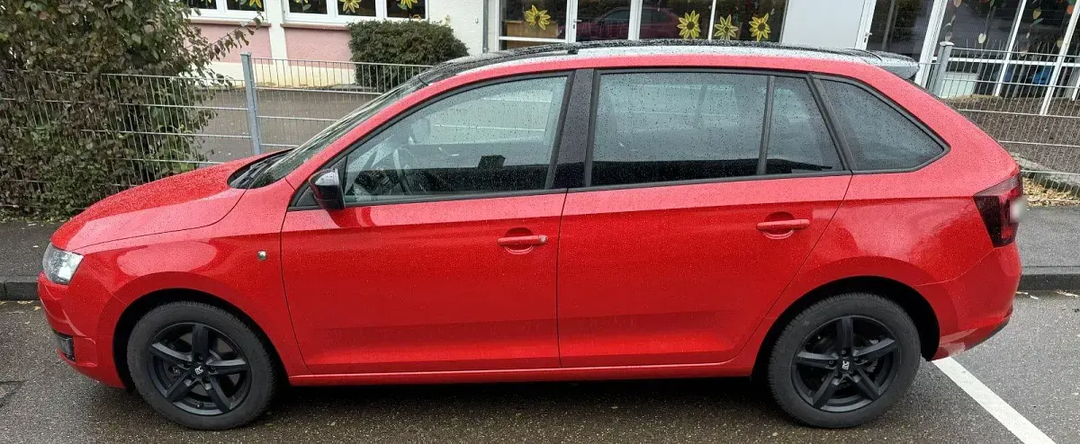 Brugt Skoda Rapid Style 105 HK (77 kW) 2014 Rød Hatchback