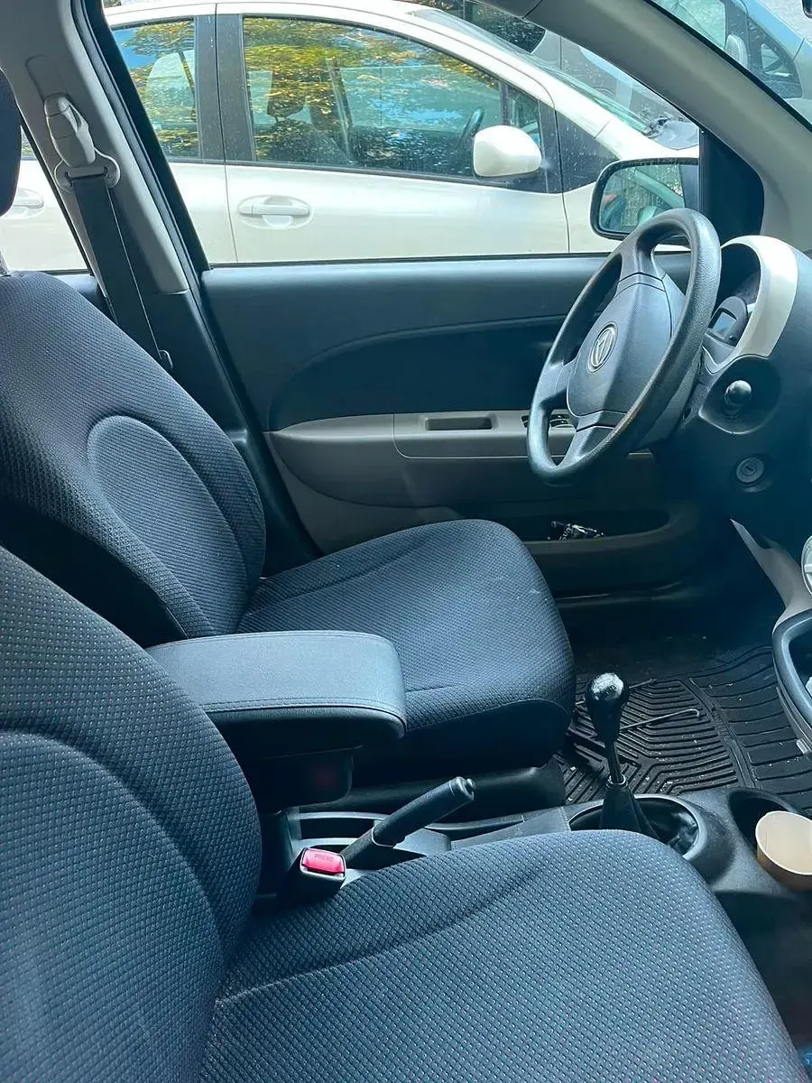 Gebraucht Daihatsu Sirion 69 PS (50 kW) 2006 Schwarz Kleinwagen