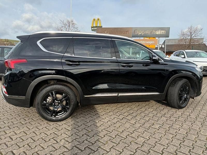 Gebraucht Hyundai Santa Fe Premium 200 PS (147 kW) 2020 Schwarz SUV