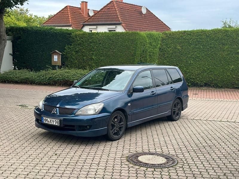 Blau Gebraucht 2007 Mitsubishi Lancer Kombi | 800 € - Bild 1/4