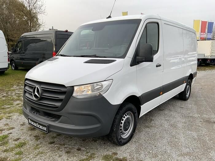 Gebraucht Mercedes Sprinter 170 PS (125 kW) 2023 Arktikweiß Van