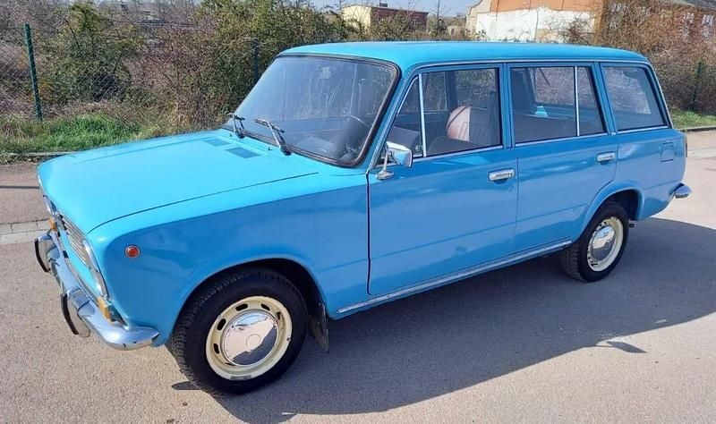 Gebraucht Lada 2102 58 PS (42 kW) 1984 Blau Kombi