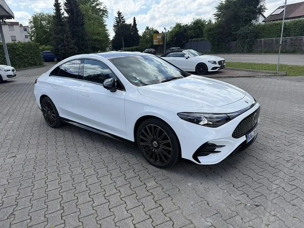 Gebraucht Mercedes 350 AMG 200 kW (272 PS) 2025 Weiß SUV