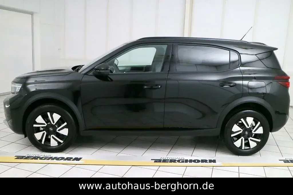 Neu Opel Frontera Ultimate 145 PS (106 kW) 2026 Schwarz SUV