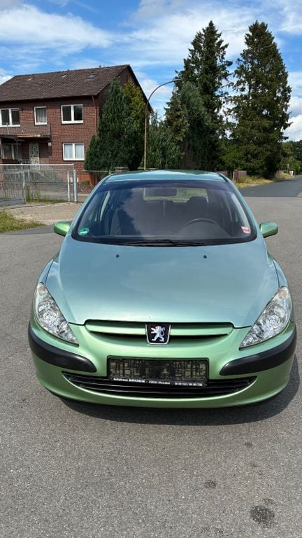 Gebraucht 2002 Peugeot 307 Premium Limousine | 1.200 € (Fairer Preis) - Bild 1/4