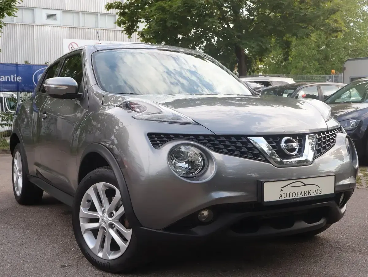 Gebraucht Nissan Juke Acenta 110 PS (80 kW) 2017 Grau SUV