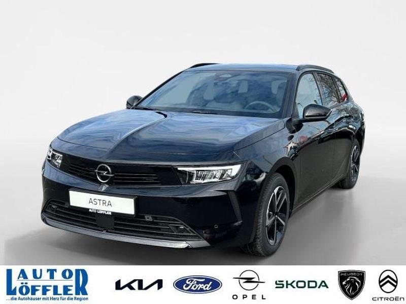 Perlaneraschwarz (metallic) Gebraucht 2025 Opel Astra Kombi | 22.890 € (Superpreis) - Bild 1/4