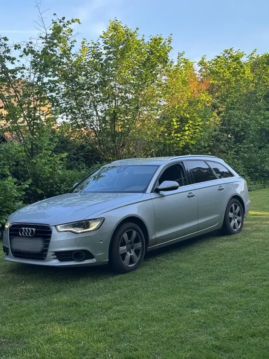 Gebraucht Audi A6 Ambiente 204 PS (150 kW) 2012 Silber Kombi