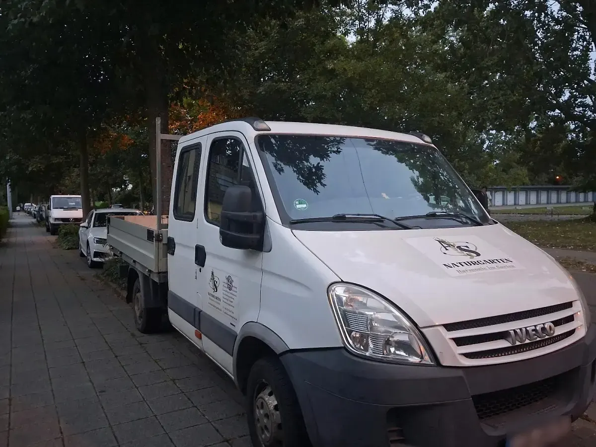 Gebraucht Iveco Daily 116 PS (85 kW) 2009 Weiß Limousine