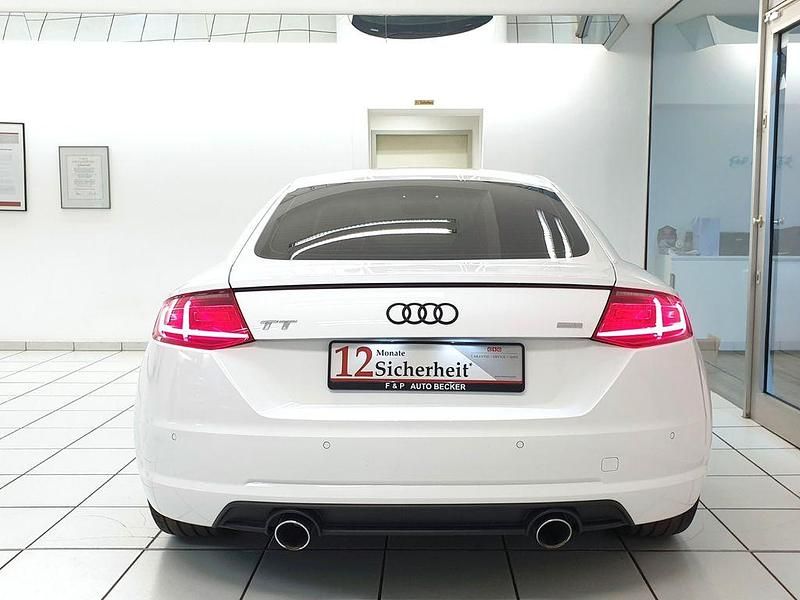 Gebraucht Audi TT Ambiente 184 PS (135 kW) 2015 Ibisweiss Coupé