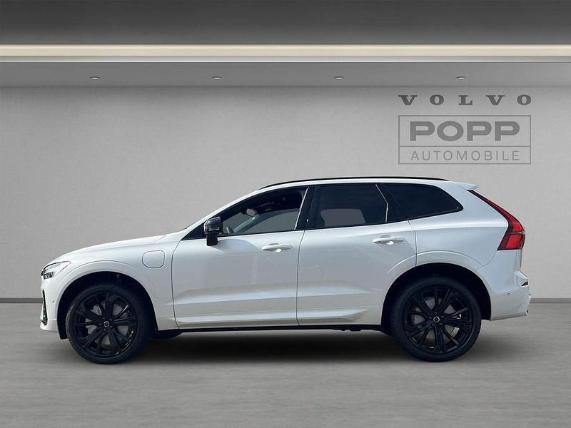 Neu Volvo XC60 Plus 455 PS (334 kW) 2025 Crystal white SUV