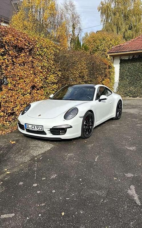 Weiß Gebraucht 2014 Porsche 911 Carrera S Coupé | 88.565 € (Fairer Preis) - Bild 1/4