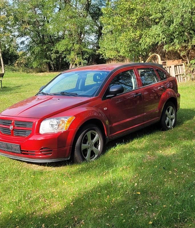 Rot Gebraucht 2007 Dodge Caliber SUV | 3.500 € (Teuer) - Bild 1/4