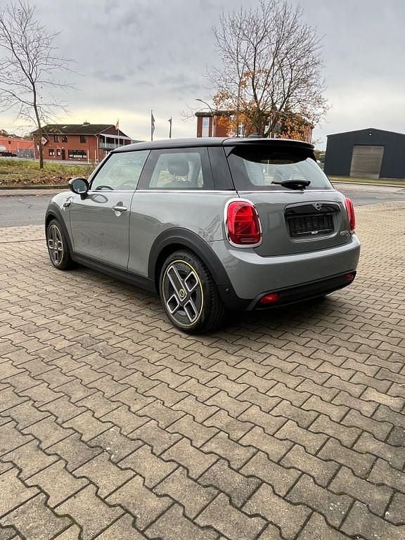 Gebraucht Mini Cooper SE 135 kW (184 PS) 2021 Grau Kleinwagen