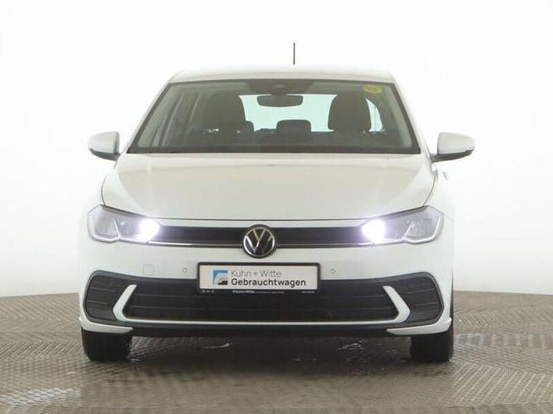 Gebraucht VW Polo Life 80 PS (58 kW) 2023 Weiß Kleinwagen