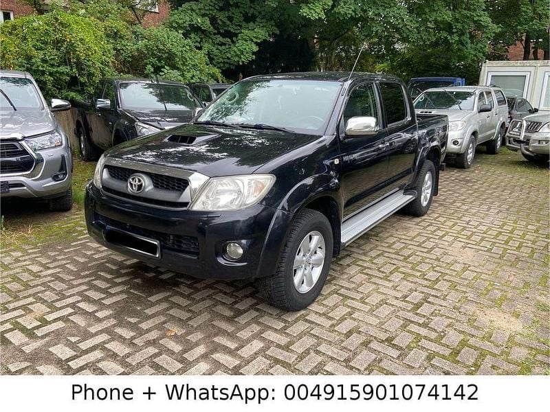 Silber metallic Gebraucht 2007 Toyota HiLux Abholung | 13.400 € - Bild 1/4
