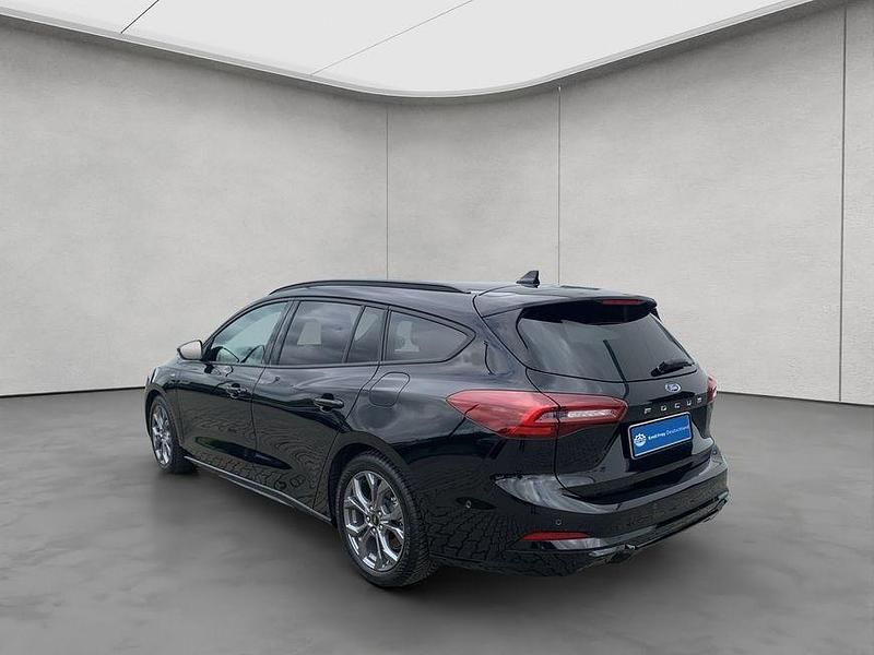 Gebraucht Ford Focus ST-Line X 155 PS (114 kW) 2024 Schwarz Kombi