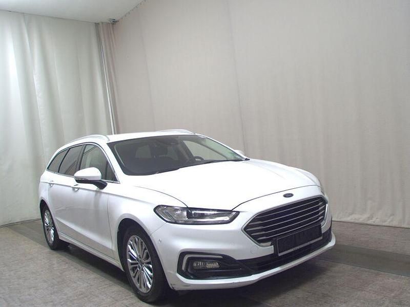 Gebraucht Ford Mondeo Titanium 190 PS (139 kW) 2022 Weiss Kombi