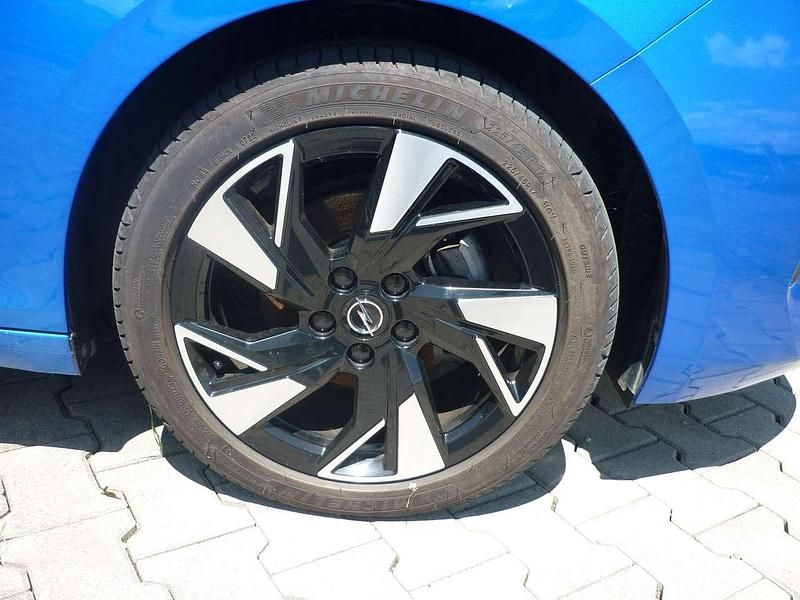 Używany Opel Astra Elegance 131 KM (96 kW) 2022 Niebieski Sedan/Limuzyna