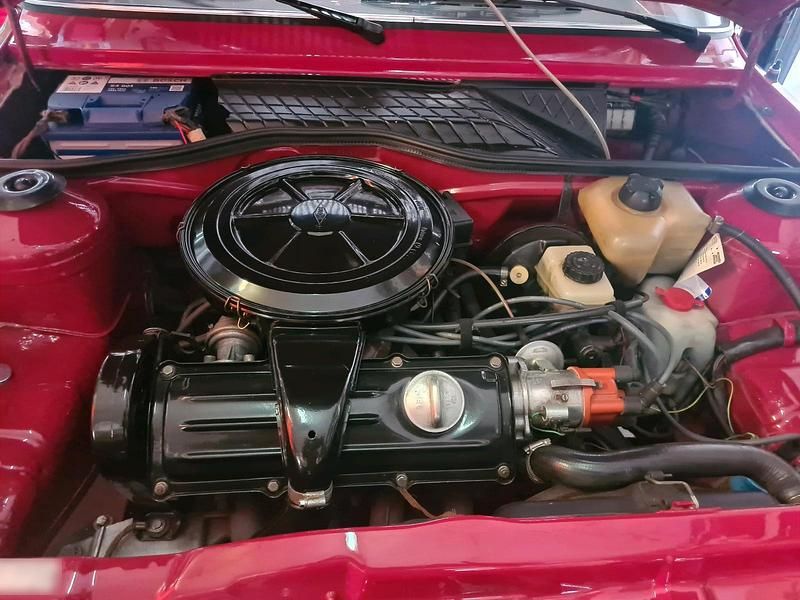 Gebraucht VW Derby 50 PS (36 kW) 1979 Rot Limousine