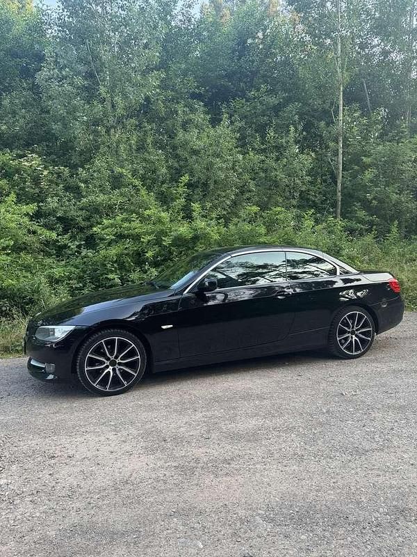 Gebraucht BMW 318 Cabriolet 143 PS (105 kW) 2011 Cabrio