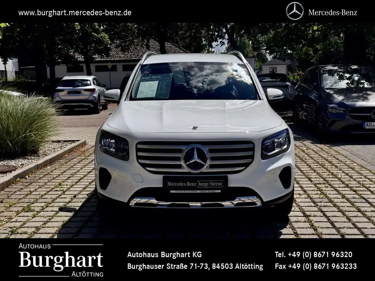 Gebraucht Mercedes GLB180 Advanced 136 PS (100 kW) 2025 Unilack polarweiß SUV