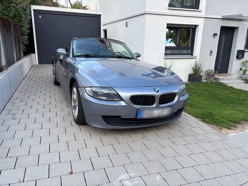 Silber Gebraucht 2007 BMW Z4 Cabrio | 8.000 € (Fairer Preis) - Bild 1/4