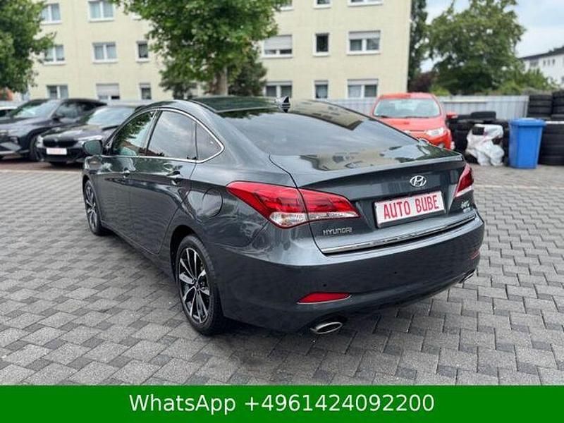 Gebraucht Hyundai i40 141 PS (103 kW) 2017 Grau Limousine