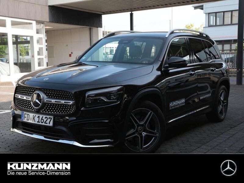 Nachtschwarz Gebraucht 2025 Mercedes GLB200 AMG SUV | 44.140 € (Fairer Preis) - Bild 1/4