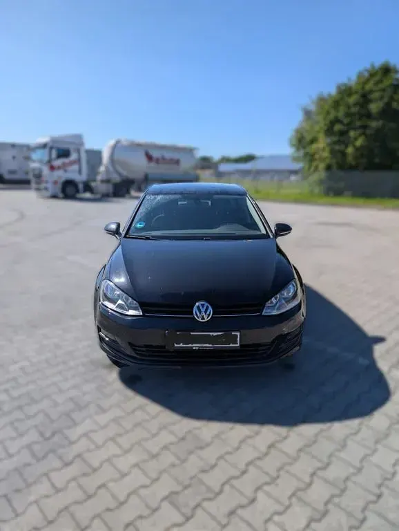 Gebraucht VW Golf VII Cup 105 PS (77 kW) 2014 Schwarz Limousine