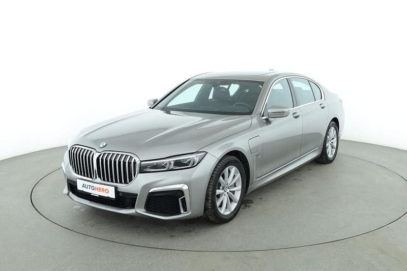 Gebraucht BMW 745e iPerformance 113 PS (83 kW) 2019 Grau Limousine