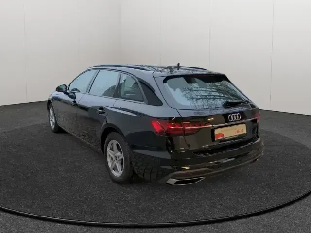 Gebraucht Audi A4 Business 136 PS (100 kW) 2023 Schwarz Kombi