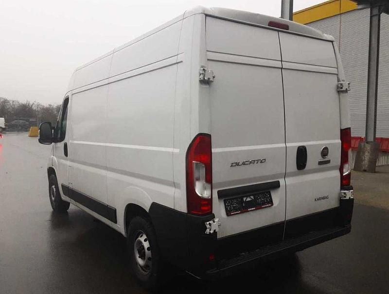 Gebraucht Fiat Ducato 140 PS (102 kW) 2024 Weiß Van