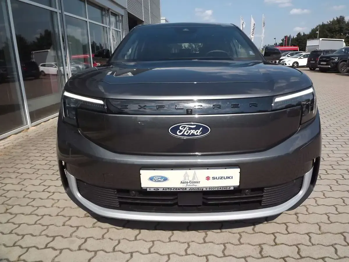 Gebraucht Ford Explorer Premium 250 kW (340 PS) 2025 Magnetic grau met. SUV
