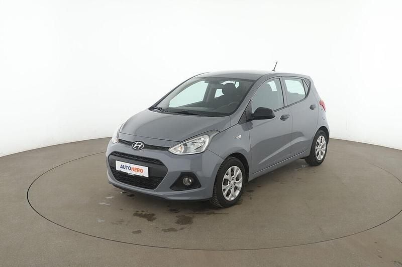 Gebraucht Hyundai i10 Basis 67 PS (49 kW) 2014 Grau Kleinwagen
