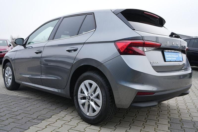 Gebraucht Skoda Fabia 95 PS (69 kW) 2025 Grau Kleinwagen