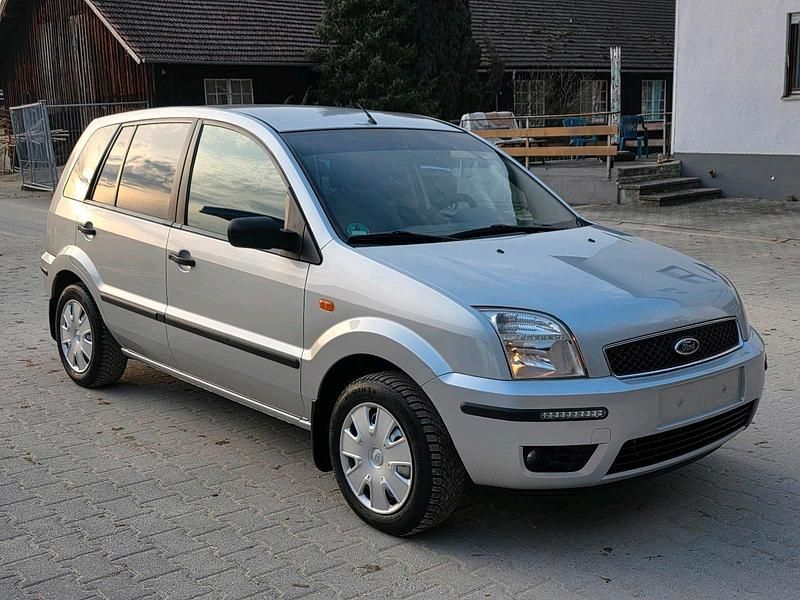 Gebraucht Ford Fusion 101 PS (74 kW) 2003 Silber Kleinwagen