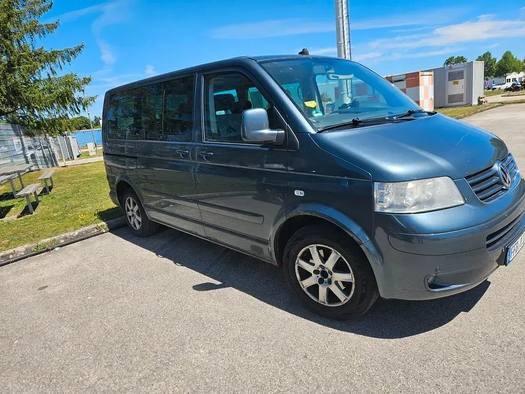 Gebraucht VW Multivan 174 PS (127 kW) 2007 Grau Van / Kleinbus