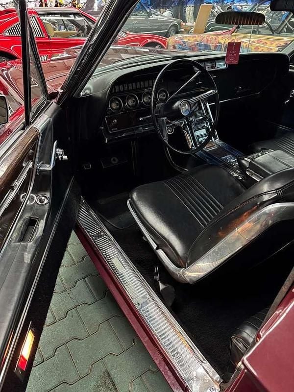 Second-hand Ford Thunderbird 256 CP (188 kW) 1965 Roșu Coupe