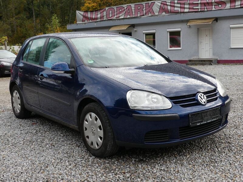 Schwarz Gebraucht 2005 VW Golf V Trendline Limousine | 2.400 € (Guter Preis) - Bild 1/4
