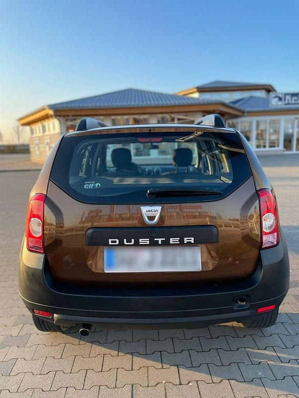Gebraucht Dacia Duster Ambiance 105 PS (77 kW) 2010 Braun SUV