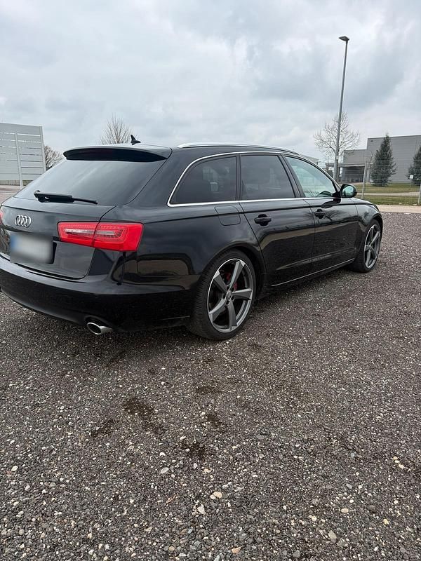 Gebraucht Audi A6 204 PS (150 kW) 2014 Schwarz Kombi