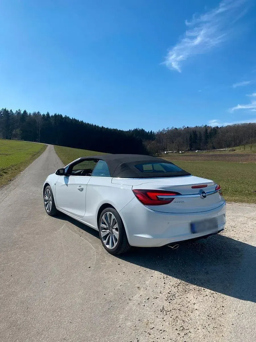 Gebraucht Opel Cascada Ultimate 136 PS (100 kW) 2019 Weiß Cabrio