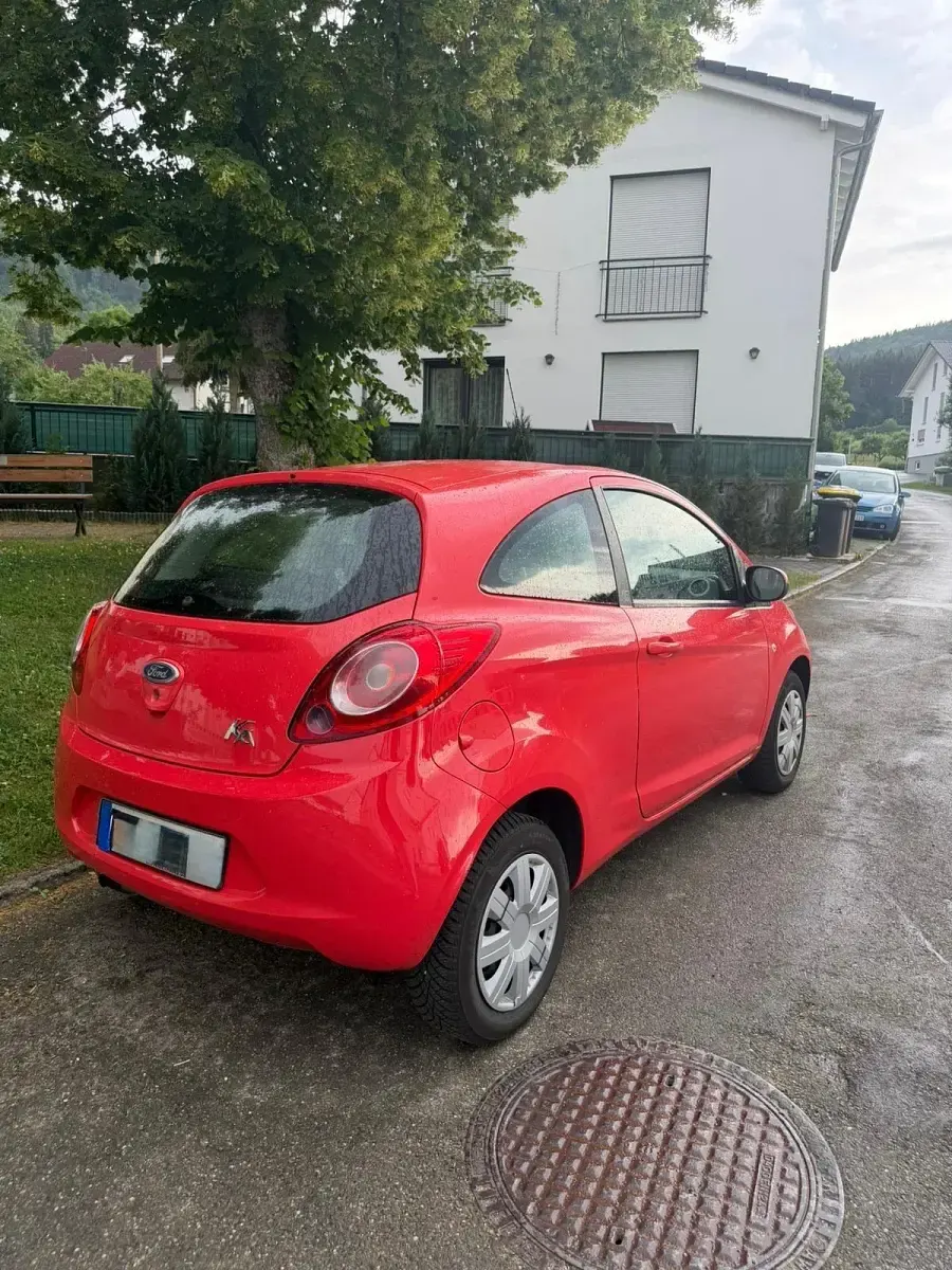 Gebraucht Ford Ka 69 PS (50 kW) 2009 Rot Kleinwagen