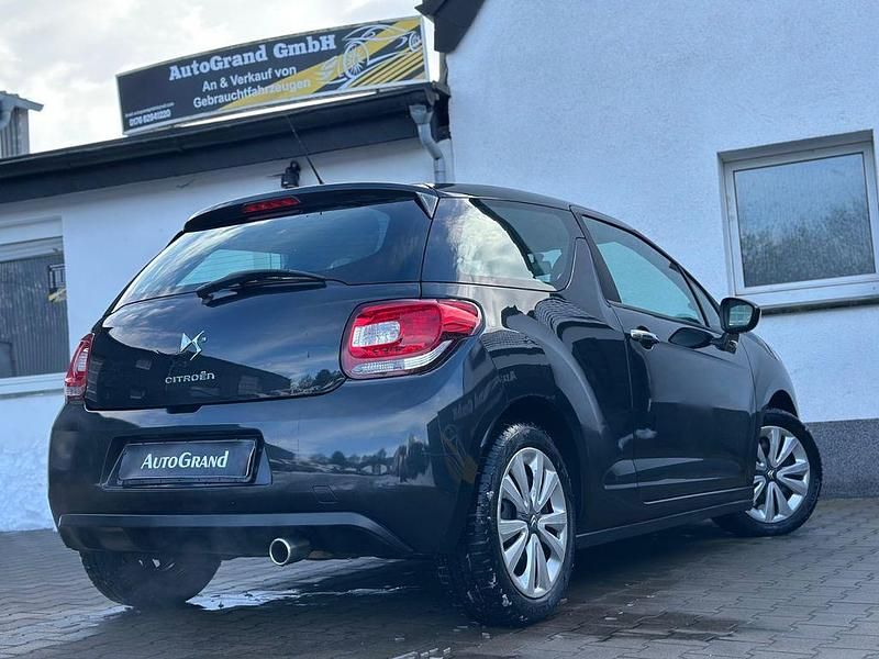 Gebraucht Citroën DS3 Chic 95 PS (69 kW) 2010 Noir obsidien Kleinwagen